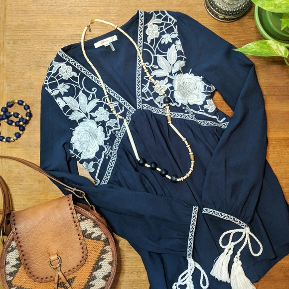 NWT Andree Navy Cotton Boho Blouse - Picture 6 of 6